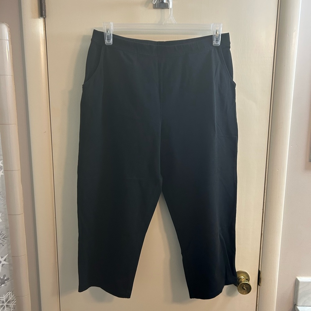 L.L. Bean Black Capris